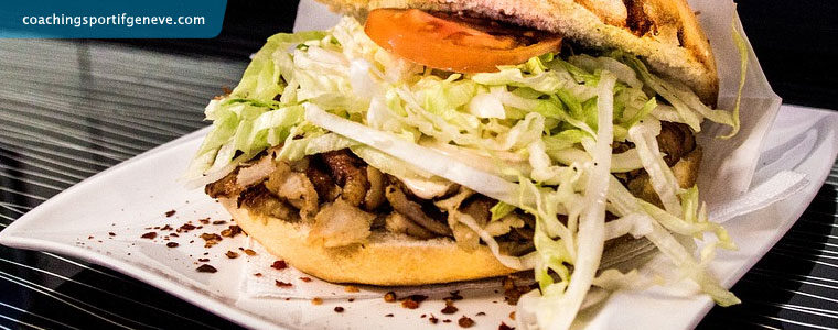 Pourquoi faut-il mieux éviter le kebab et les plats gras ?
